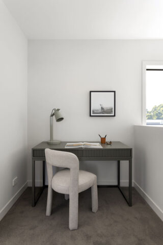 simplistic small office