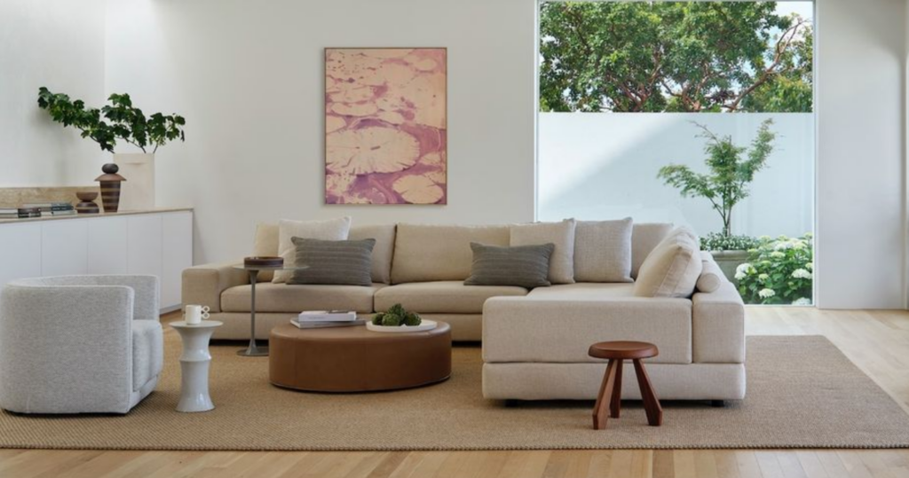 How to Choose the Right Rug for Your Living Room